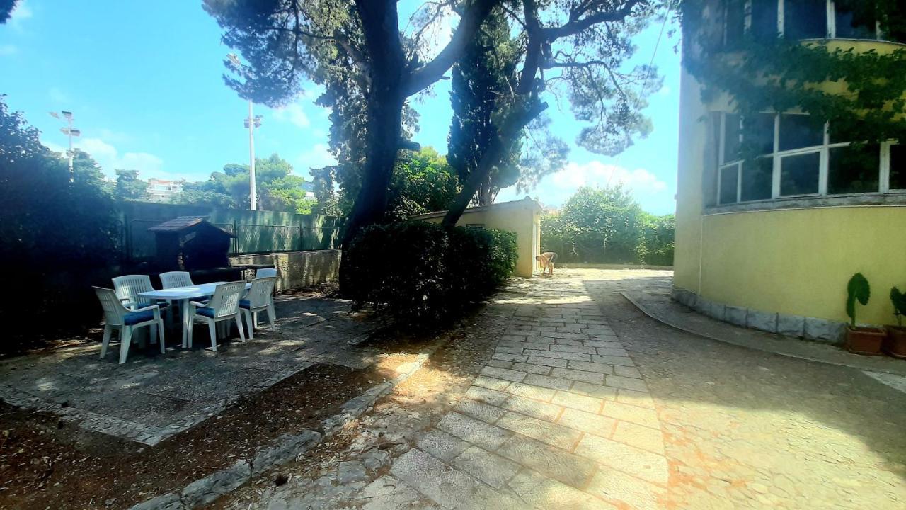 Old Captain's - In A Pine Wood By The Sea And Tennis Courts Apartament *