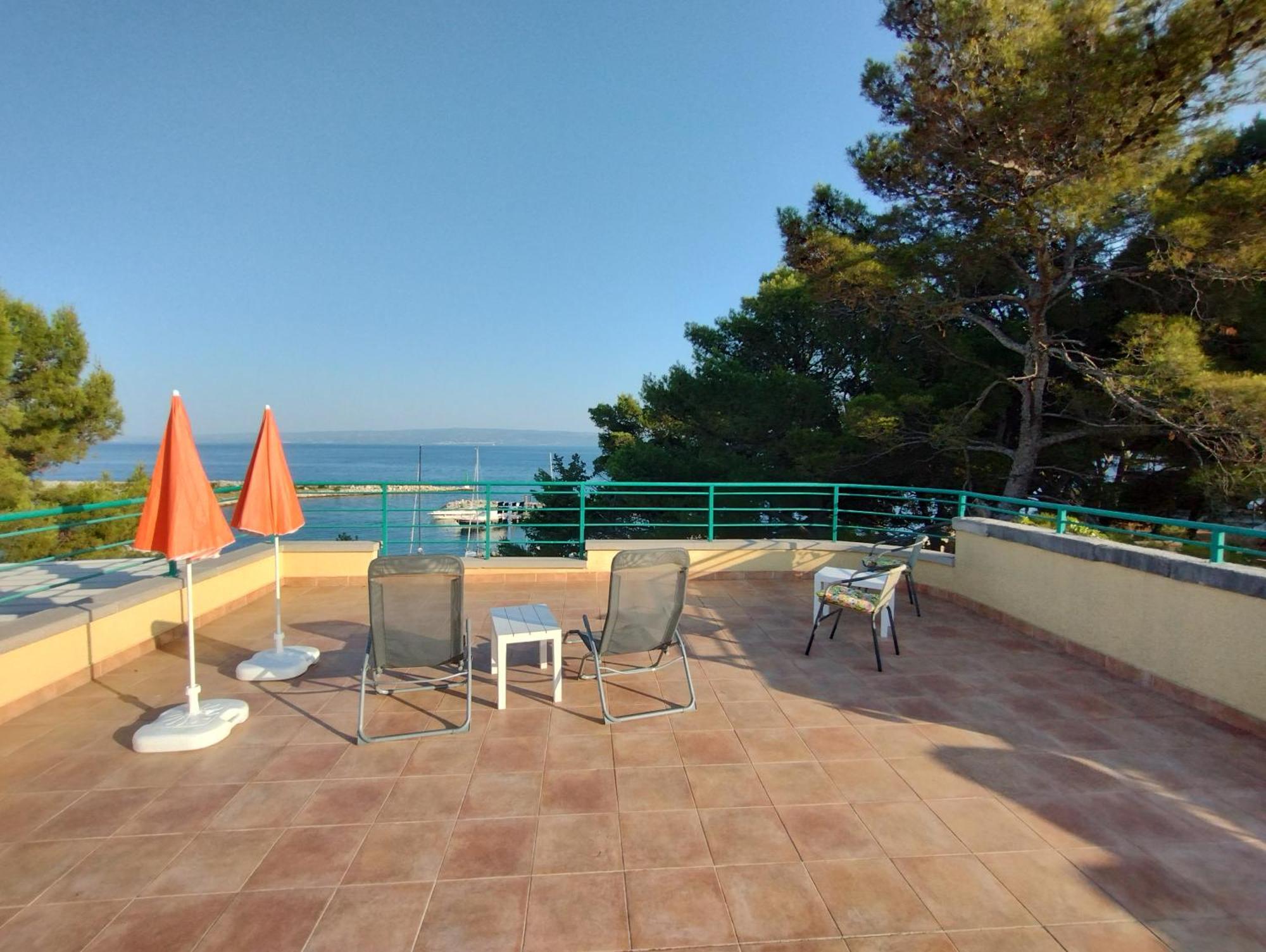 Old Captain's - In A Pine Wood By The Sea And Tennis Courts Apartament